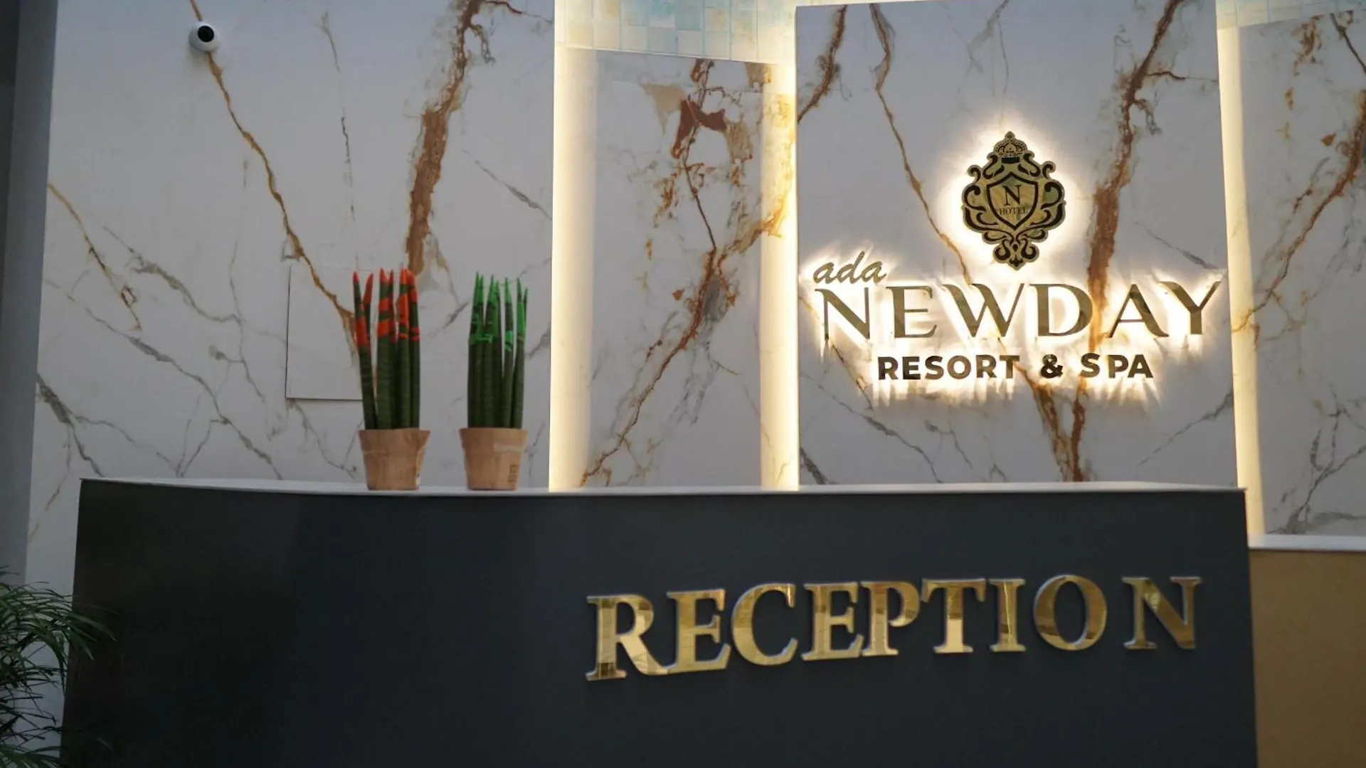 Ada Newday Resort Hotel كوشاداسيه