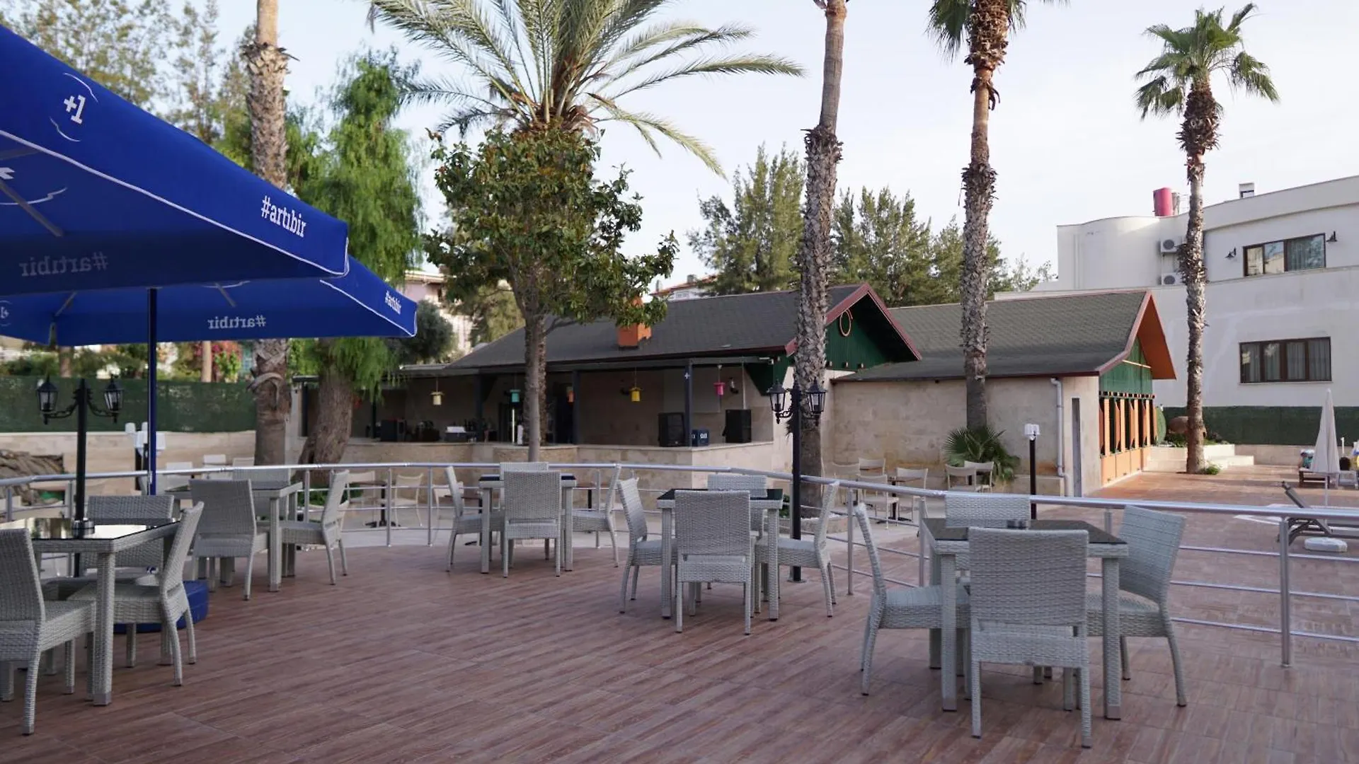 Ada Newday Resort Hotel كوشاداسيه 3*,