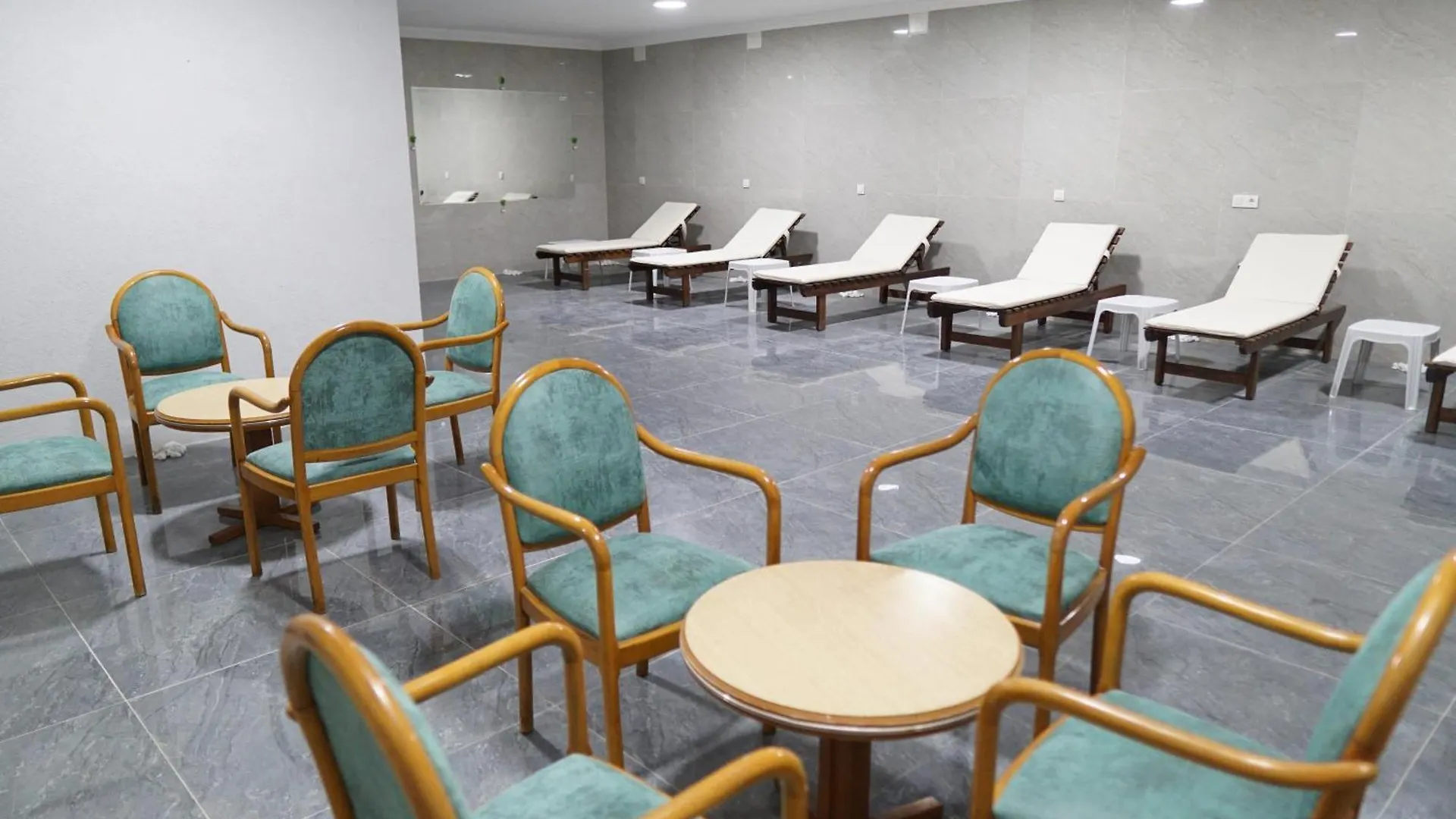 Ada Newday Resort Hotel كوشاداسيه