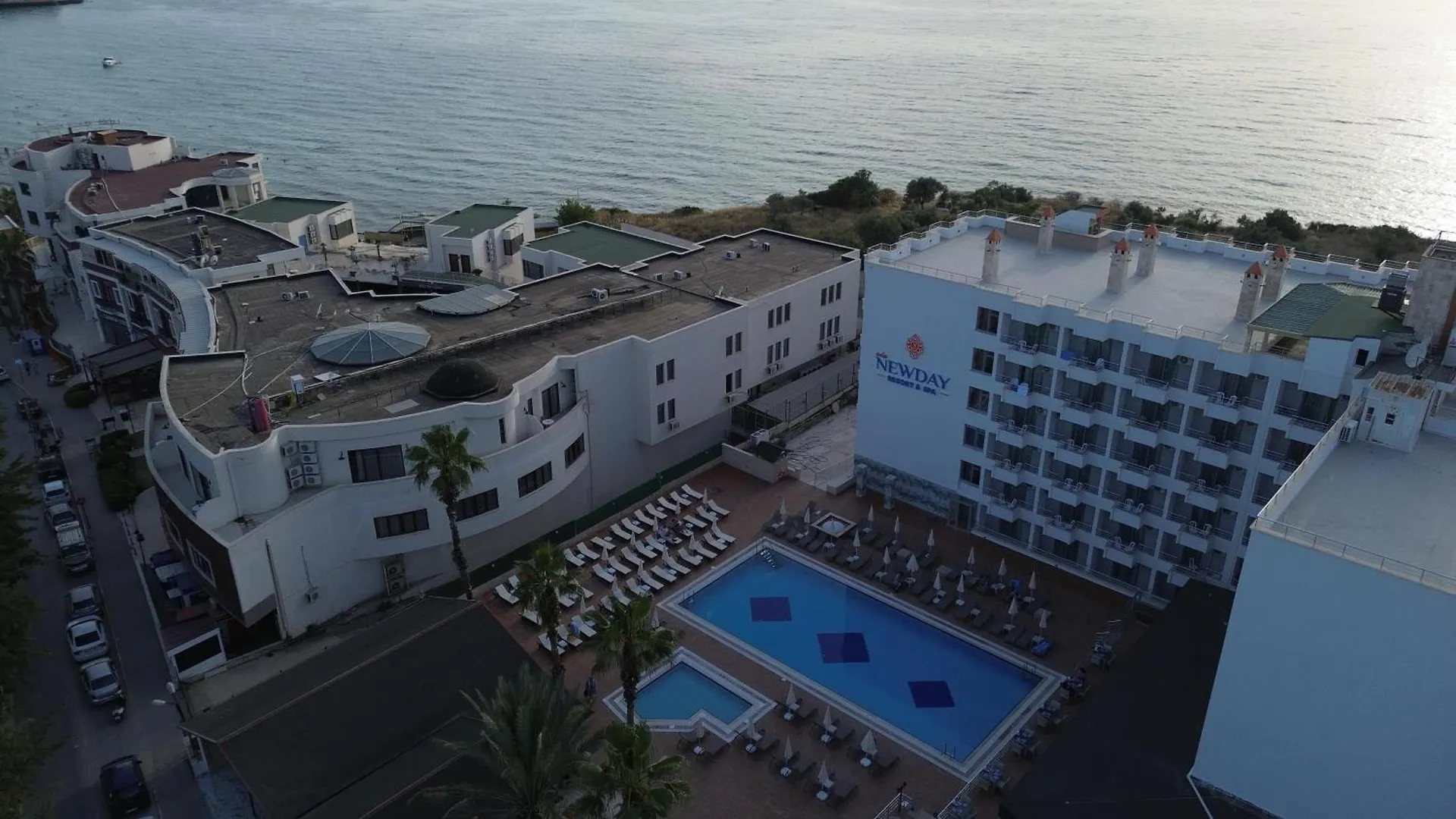 Ada Newday Resort Hotel كوشاداسيه